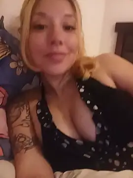 Lili_Valkova - Finger my ass