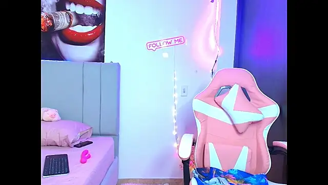 Parischarlotte - OIL IN MY ASS