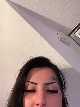 JeyJeyDiamond666 - Blow Dildo