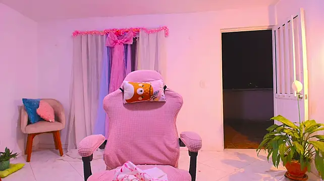 CocoSquirtxxx - 🥛 milk shower