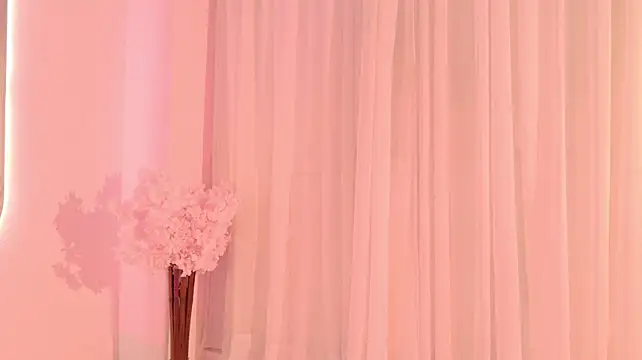 Trixxie_18 - dance with the oil