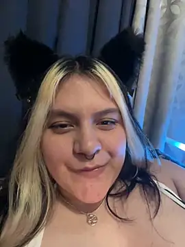 Goth_nayla - Close up of my hairy pussy 💜💜