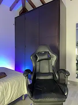 Eva_Jagger - Riding hard+spanking