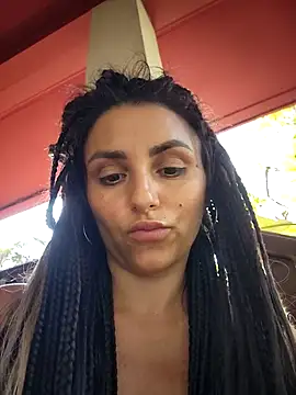 Izabella_Bella - Off bra and stream without 👙