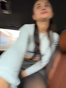 AngelinaTeller - Take off panty&put finger inside pussy❤️
