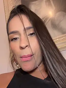 Mau_White - show my big delicius tits $photos topple