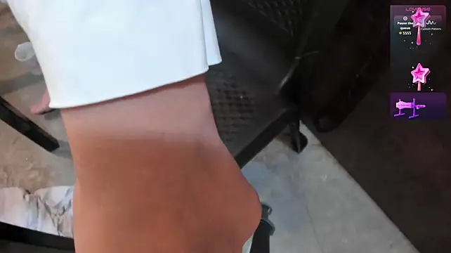 Anniee_boobs - control 2 min, throat💦🥵