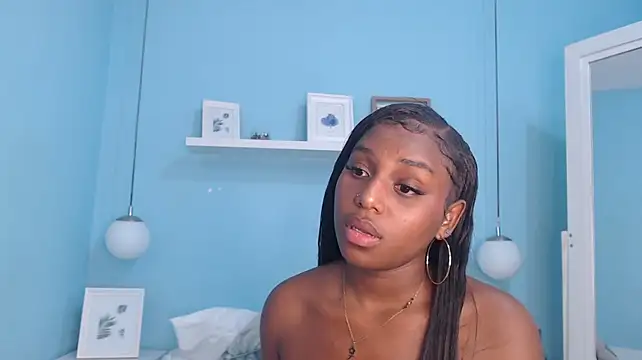 KiaraBelle_