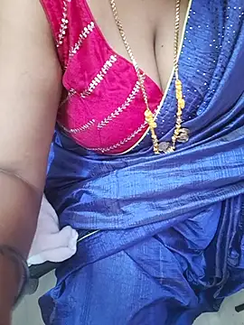 Tamil_Ammani - Boobs show😜😜😝🥰🔥🔥🔥