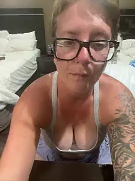 _ElizabethLove_ - Cummmmm