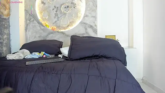 TaniaEsquivel - FUCK ME IN DOGGY STYLE