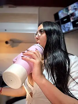 I_AM_SOPHIE_ - SQUIRT FOUNTAIN AT WORK| TS💦