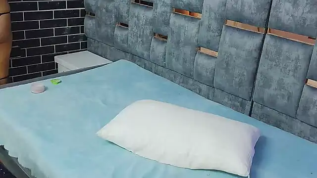 TaliaSkyx21 - 😈desnuda con mi hombre araña
