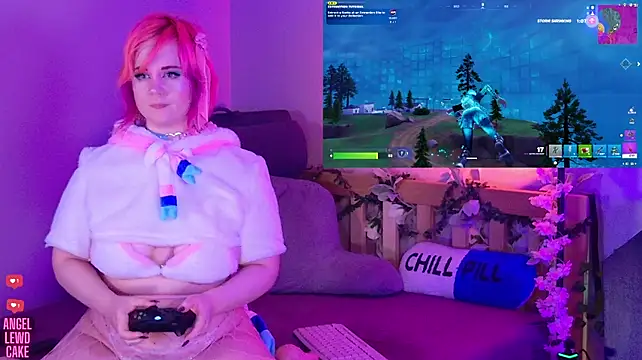 Angel-Lewd-Cake - Fuck machine🩷Doggy position on floor
