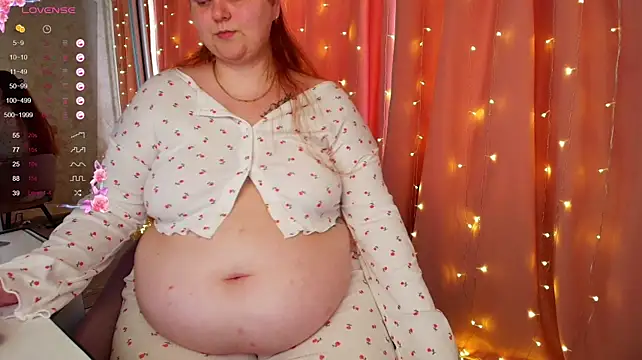 Mia_Bows - to play with my belly