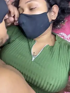 Hot-AngoriBhabhi - Ass fuck public 🥵🥵