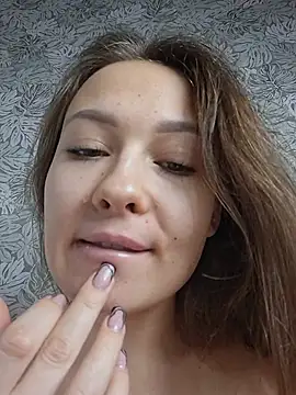 Olivia_OliV - tease sexy legs😝😍