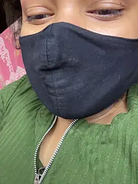 Hot-AngoriBhabhi - Ass fuck public 🥵🥵