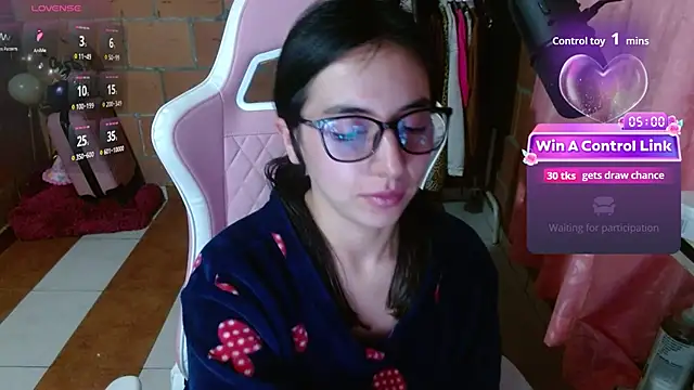 Maggie_Fox3 - SHOW CUM