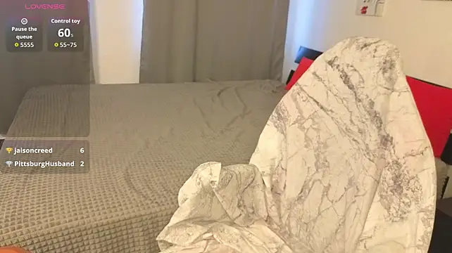 Kelly_Jamess - make my ass red in doggy