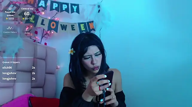 Emma_cg - rub dildo in the pussy and play