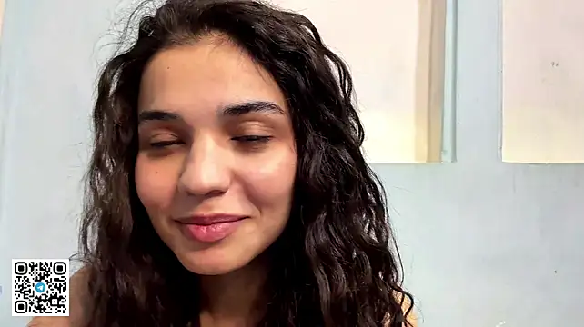 BrendaBennett - show naughty assssss