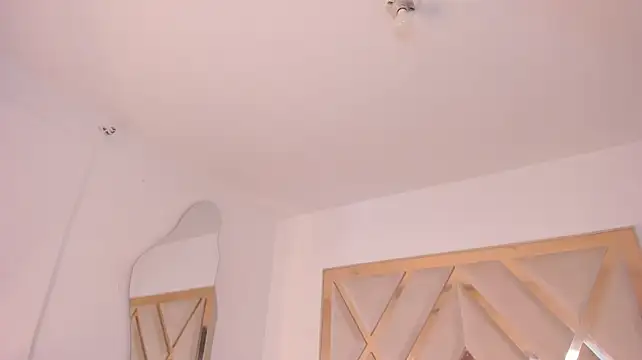 Noa_roseasm - show ass 🍑