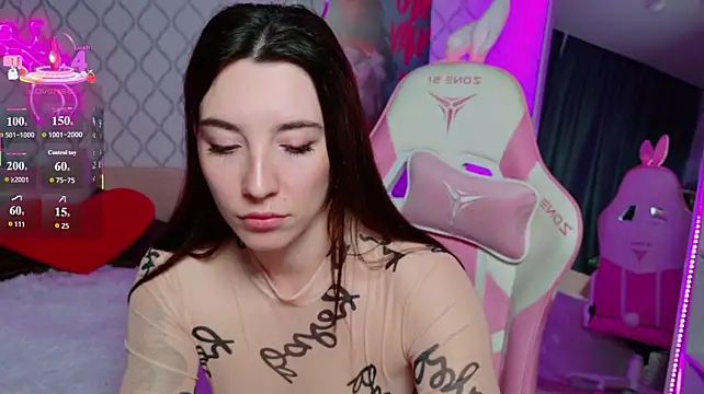Curious_Lily - pinch my nipples hard