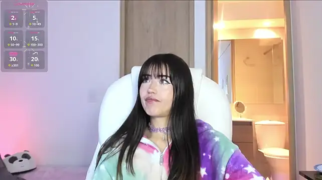 IIVY_KUSH - SEXY STREPTEASE