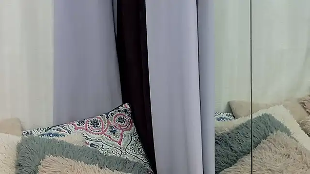 HopeDaylee - fill my tip jar <3