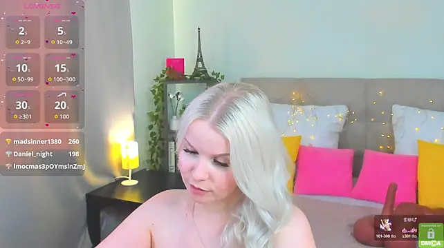 Tasty_booty - Naked time