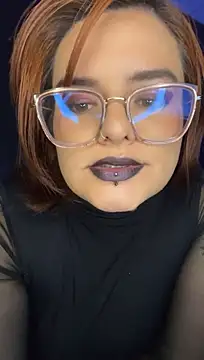 Mistress_Niky_ - Show feets