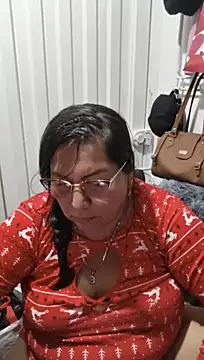 Brenda_Berck_ - open ass and smell finger