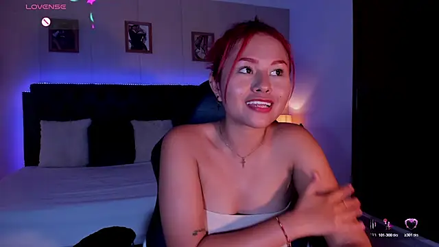 MAYASMITH__ - 😏🔥SPANK ASS+OIL+ RUB PUSSY😏🔥