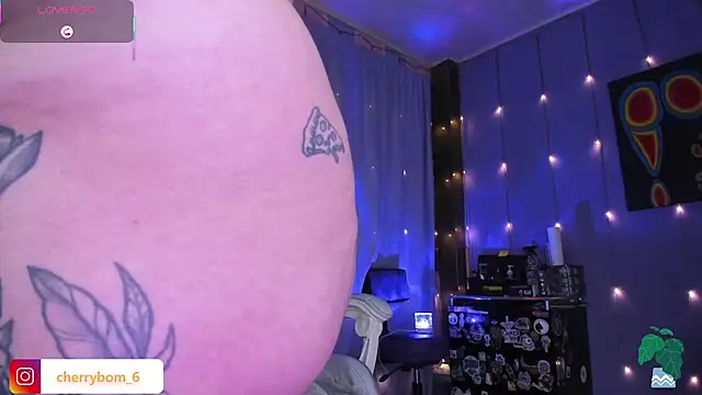 Cherrybom_ - anal with glass dildo