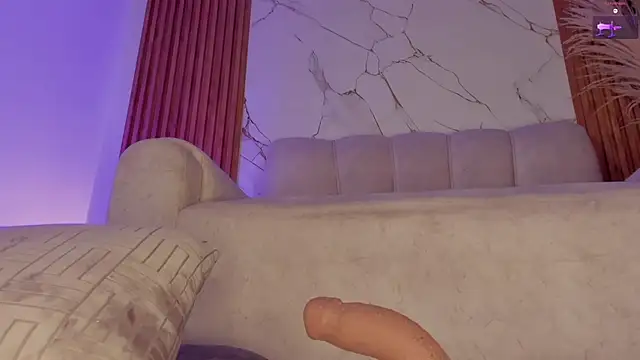 Sara_gwen - teasen with dildo pussy