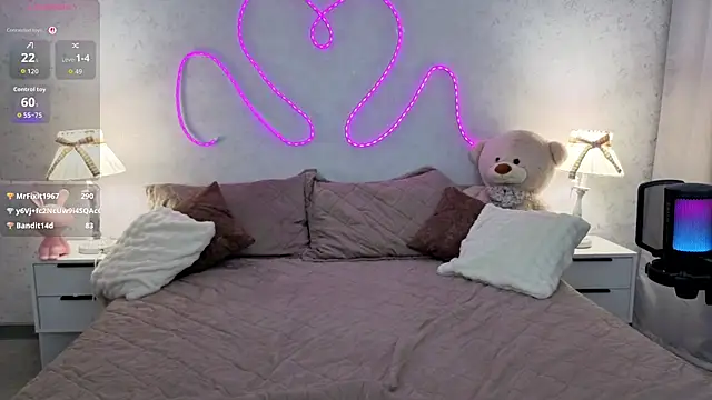 Kittysocutie - striptease ;)