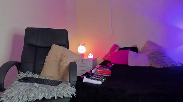 Nahiara_santana - plug anal + oil ass