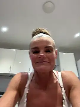 Valentina_Rose-2163xoxo - Flash bra