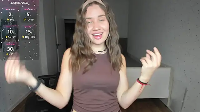 Lina_me1 - take off my top