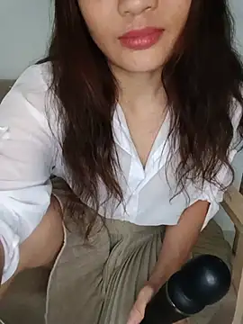 Lucy_meo - Riding a dildo
