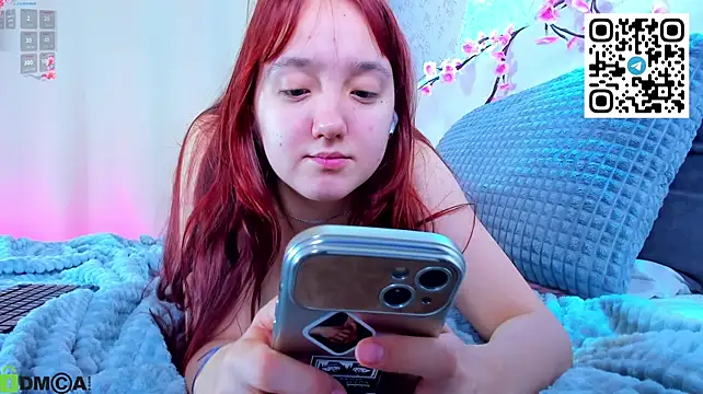Fera1_Berry - dildo in pussy