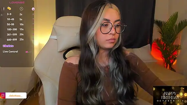 dakottaa_