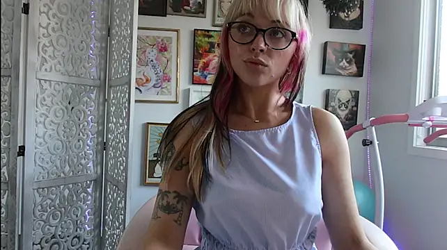 Makiyahbelle - ride dildo