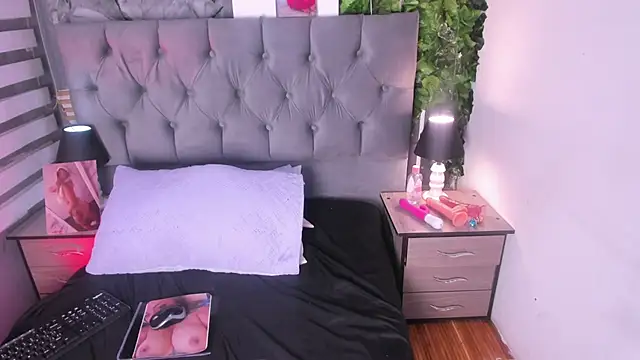 Lorena_thopms - FUCK PUSSY VERY FAST