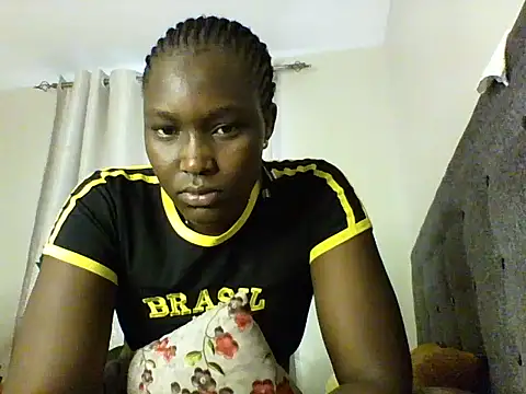 Ebony_sweet_slut - lets have funs daddyy no limit