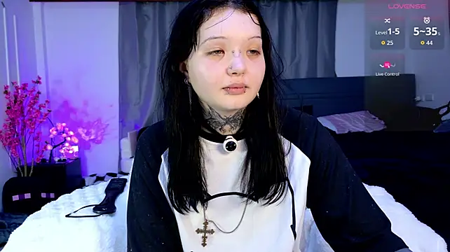 Lein_Bone - take off panties