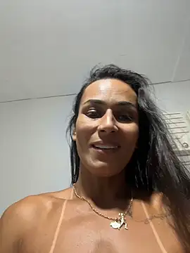 Girl_docinho - Peladinha com Óleo mostrando tudo !!!!!!