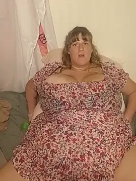 Babyally2 - Plzzzzzzzzzz make me cum 😜