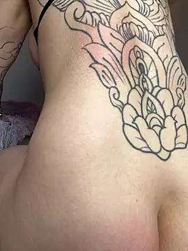 Elirpo - titjob+oil tits (bra on)